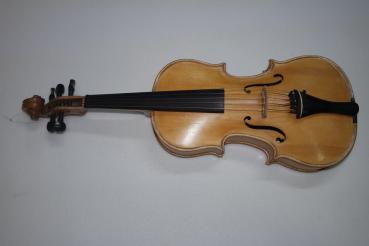 Violin Sureyya Piriler 2008